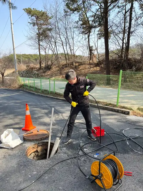 맨홀 고압세척